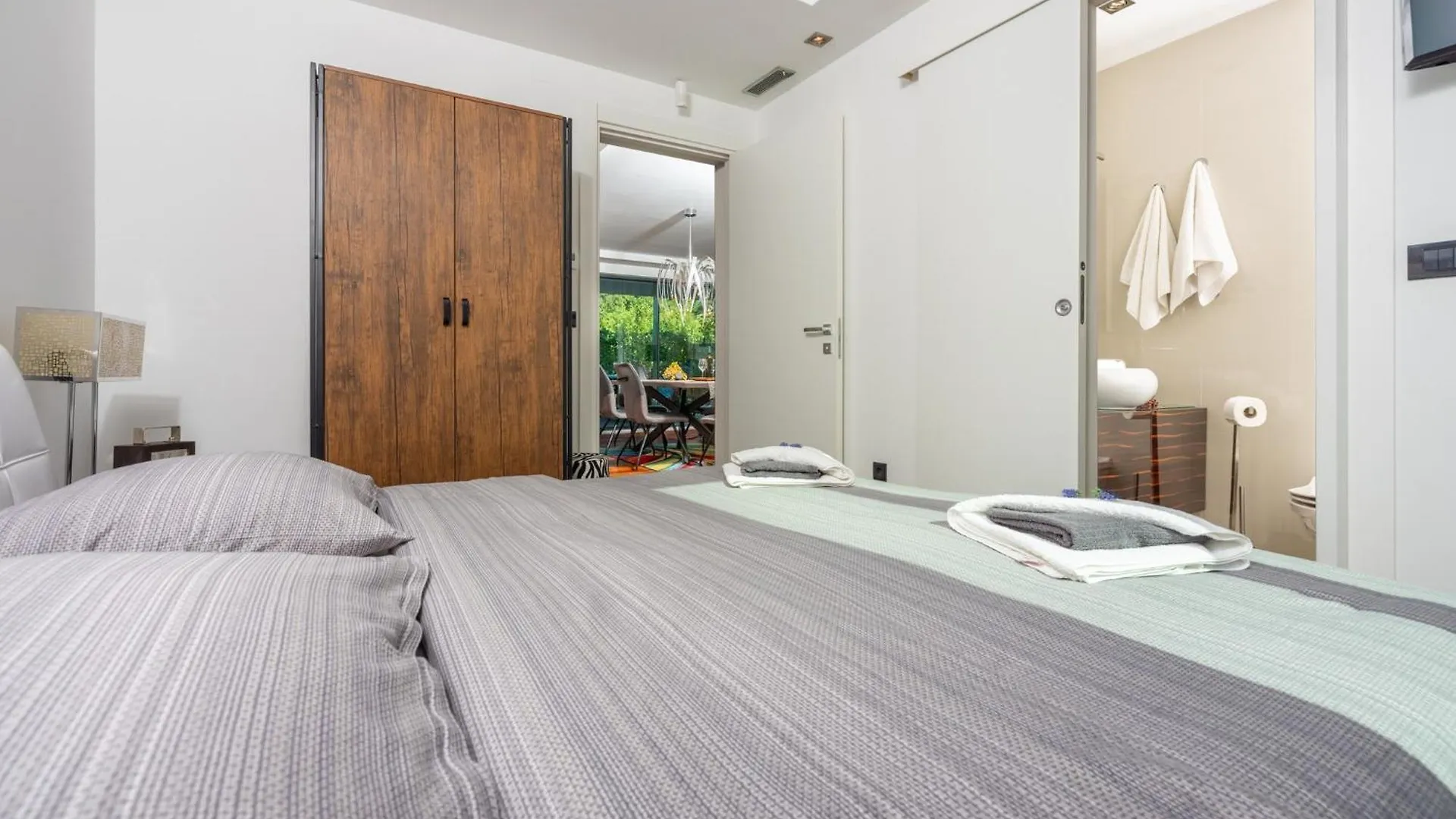 Apartment Linea Malinska Croatia